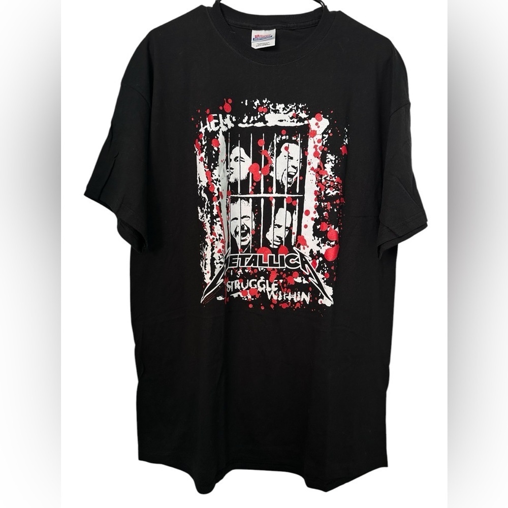 METALLICA XL BAND TEE NEW